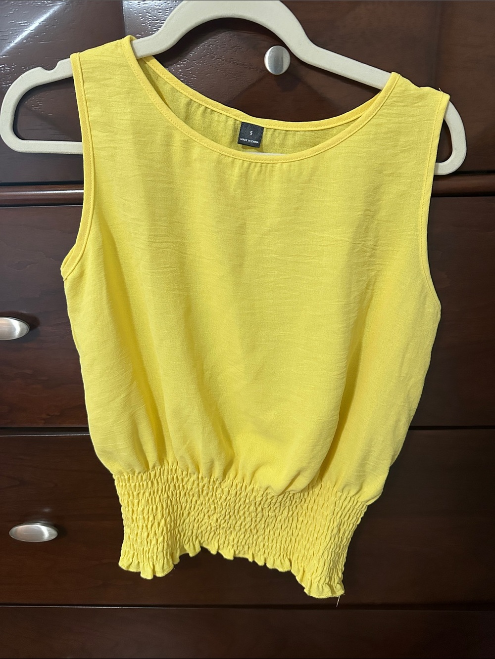 SHEIN Bright Yellow Smocked Hem Sleeveless Tank Top